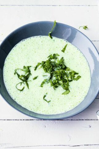 Basilikum-Dickmilch-Suppe Basilikum-Dickmilch-Suppe