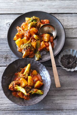Kartoffelcurry mit Mohn Kartoffelcurry mit Mohn