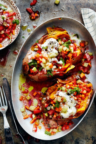 Tatlı Patates Kumpir - Gefüllte Süßkartoffeln Tatlı Patates Kumpir - Gefüllte Süßkartoffeln