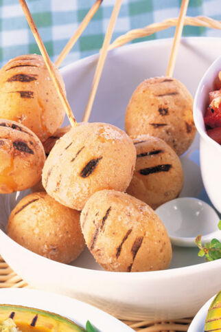 Meersalz-Kartöffelchen mit Tomaten-Mojo Meersalz-Kartöffelchen mit Tomaten-Mojo