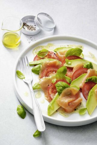 Avocado-Lachs-Caprese Avocado-Lachs-Caprese