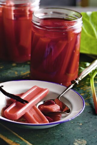 Rhabarber-Himbeer-Kompott Rhabarber-Himbeer-Kompott