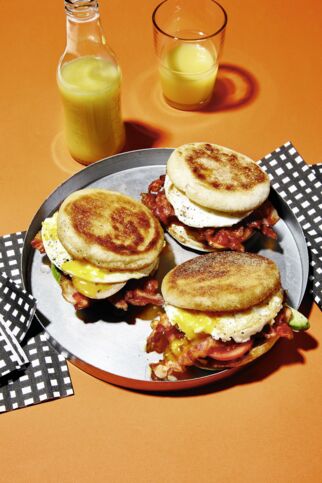 Spiegelei- Frühstücks-Burger Spiegelei- Frühstücks-Burger