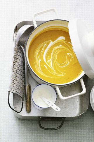 Kürbis-Maronen-Suppe Kürbis-Maronen-Suppe