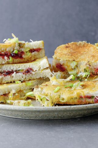 Knusprige Käsetoasts Knusprige Käsetoasts