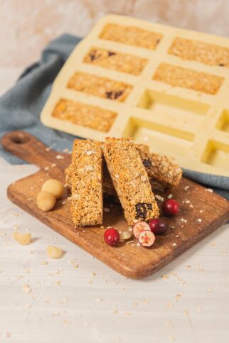 Granola-Cranberry-Bars Granola-Cranberry-Bars