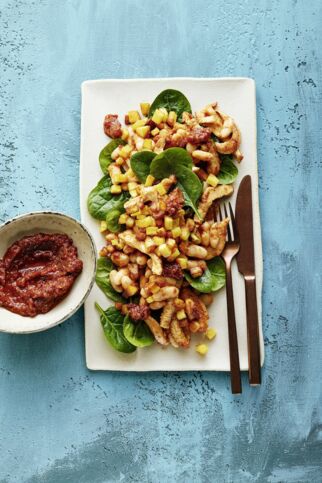 Puten-Spinat-Salat mit Knusperkartoffeln Puten-Spinat-Salat mit Knusperkartoffeln