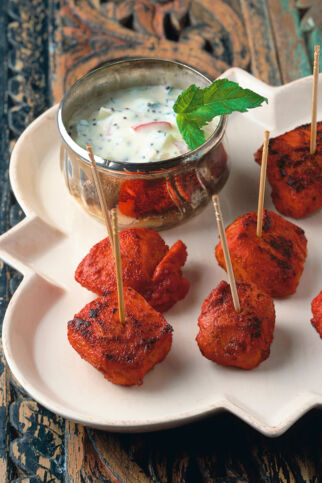 Tandoori-Hähnchen mit Joghurt-Dip Tandoori-Hähnchen mit Joghurt-Dip