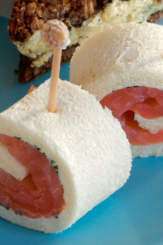 Räucherlachs-Lollis Räucherlachs-Lollis