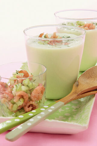 Eisgekühlte Gurkensuppe Eisgekühlte Gurkensuppe