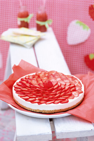 Wahnsinnig leckerer Erdbeerkuchen Wahnsinnig leckerer Erdbeerkuchen