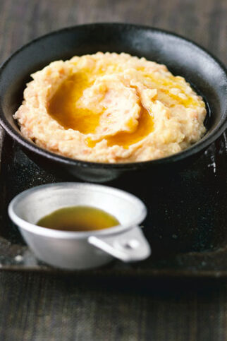 Kartoffel-Dal mit Currybutter Kartoffel-Dal mit Currybutter