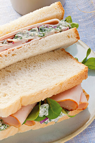 Putenbrust-Sandwich Putenbrust-Sandwich