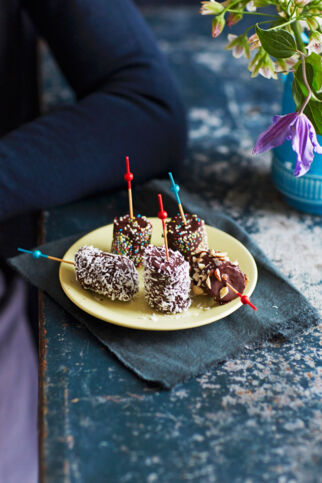 Schoko-Bananen am Stiel Schoko-Bananen am Stiel