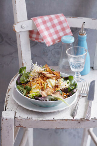 Linsensalat mit Räuchertofu-Chips Linsensalat mit Räuchertofu-Chips