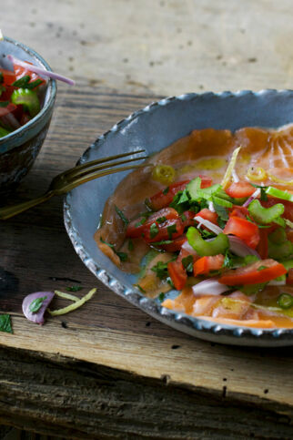 Lachs-Ceviche mit Salsa Lachs-Ceviche mit Salsa