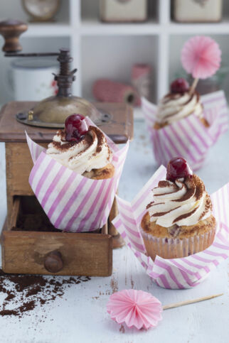 Tiramisu-Kirsch-Cupcakes Tiramisu-Kirsch-Cupcakes