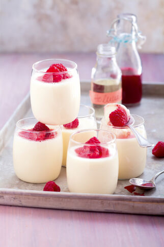 Holunderblüten-Pannacotta Holunderblüten-Pannacotta