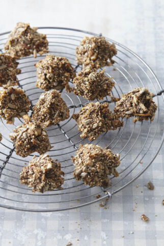 Apfel-Nuss-Cookies mit Chiasamen Apfel-Nuss-Cookies mit Chiasamen