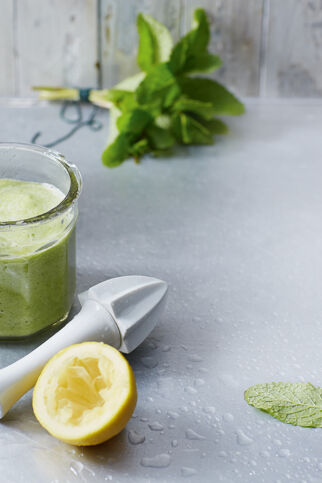 Zucchini-Minz-Smoothie Zucchini-Minz-Smoothie