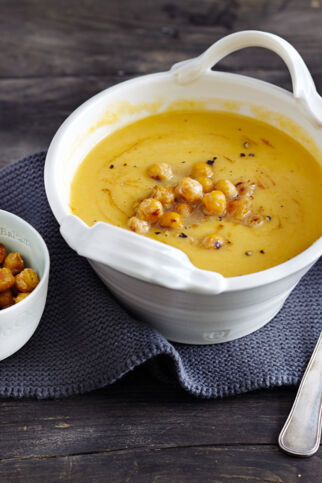 Wärmende Wintersuppe Wärmende Wintersuppe