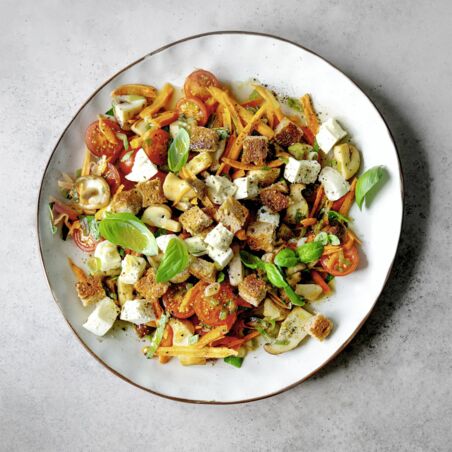 Pilzsalat mit Vollkorn-Croûtons Pilzsalat mit Vollkorn-Croûtons