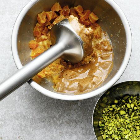 Süßkartoffel-Hefezopf ohne Zucker Süßkartoffel-Hefezopf ohne Zucker