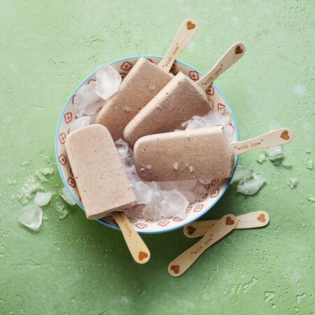 Joghurt-Nuss-Eis am Stiel Joghurt-Nuss-Eis am Stiel