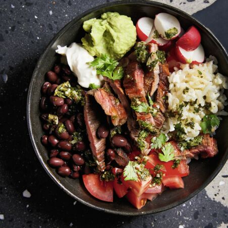 Steak-Bowl mit Chimichurri Steak-Bowl mit Chimichurri