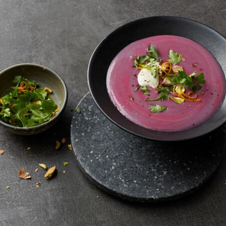 Rotkohlsuppe mit Gremolata Rotkohlsuppe mit Gremolata