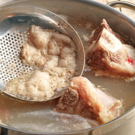 Feine Rinderbrühe Feine Rinderbrühe