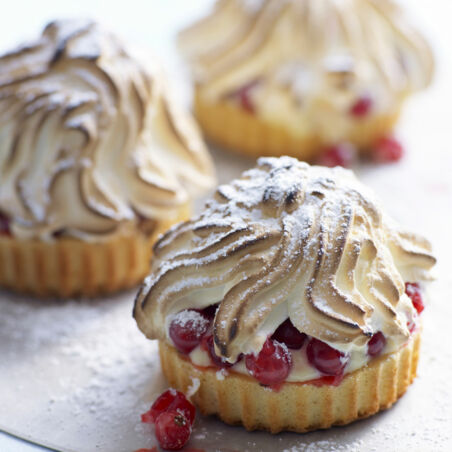 Torteletts Surprise mit Roten Johannisbeeren Torteletts Surprise mit Roten Johannisbeeren