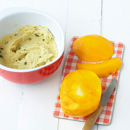 Mango-Cupcakes mit weißer Schokolade Mango-Cupcakes mit weißer Schokolade