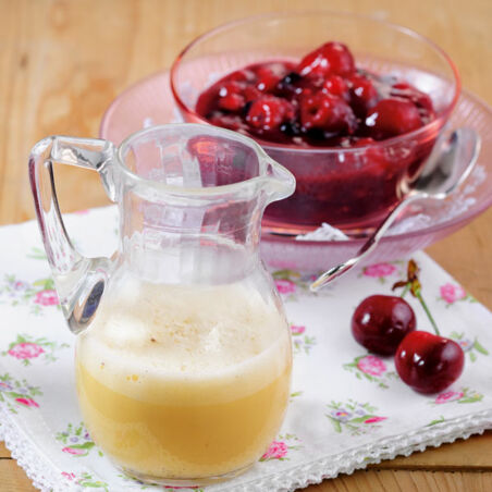 Rote Grütze mit Vanillesauce Rote Grütze mit Vanillesauce