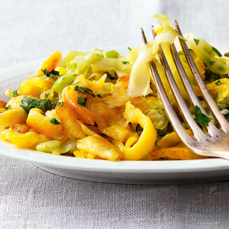 Käsespätzle mit Spitzkohl Käsespätzle mit Spitzkohl