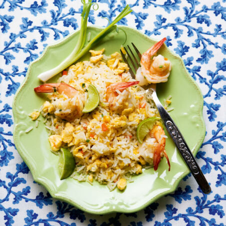 Gebratener Reis mit Garnelen (Khao Pad Gung) Gebratener Reis mit Garnelen (Khao Pad Gung)