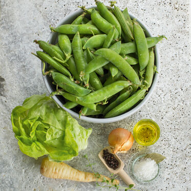 Erbsen mit Kopfsalat Erbsen mit Kopfsalat