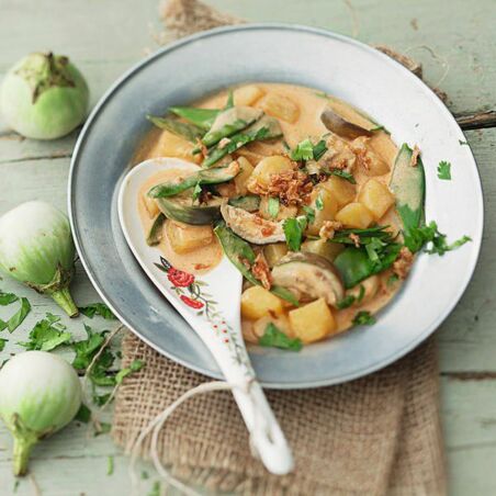 Auberginen mit Kartoffeln Auberginen mit Kartoffeln