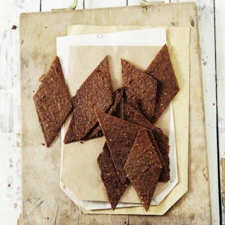 Rohes Früchtebrot mit Carob Rohes Früchtebrot mit Carob