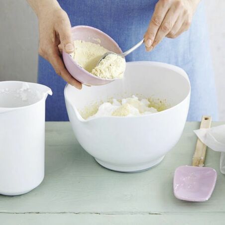 Die Lockerleichte: glutenfreie Biskuitmasse Die Lockerleichte: glutenfreie Biskuitmasse