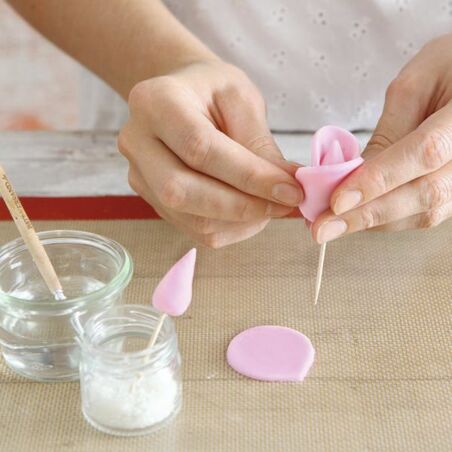 Blüten und Rosen formen Blüten und Rosen formen