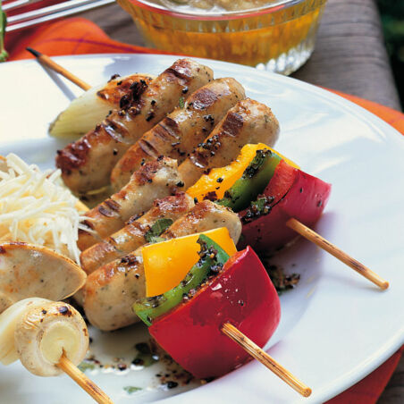 Rostbratwurst-Spießchen Rostbratwurst-Spießchen