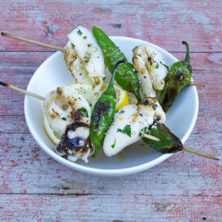 Mini-Tintenfisch-Spieße Mini-Tintenfisch-Spieße