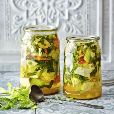 Eingelegtes Gemüse Eingelegtes Gemüse