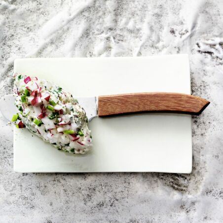 Frischkäse mit Radieschen Frischkäse mit Radieschen