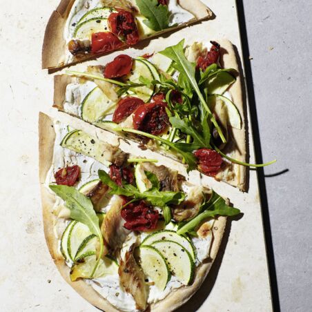 Flammkuchen mit Makrele Flammkuchen mit Makrele