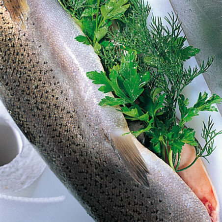 Ganzer Fisch im Salzmantel Ganzer Fisch im Salzmantel