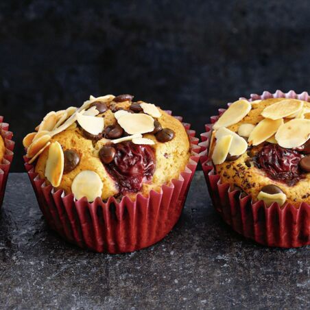 Kirschmuffins mit Schokotropfen Kirschmuffins mit Schokotropfen