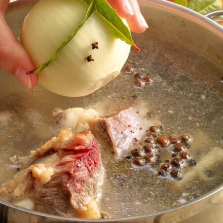 Feine Rinderbrühe Feine Rinderbrühe