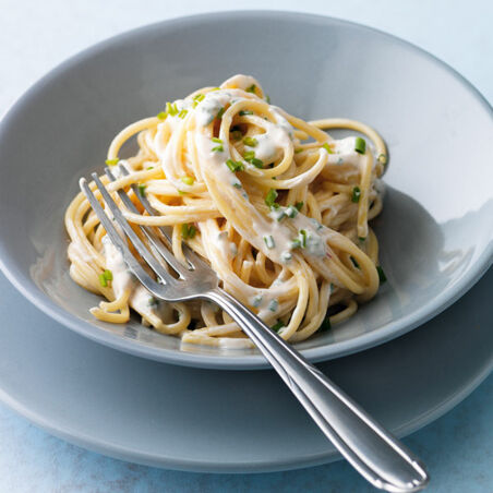 Pasta mit Ziegenkäse-Sauce Pasta mit Ziegenkäse-Sauce
